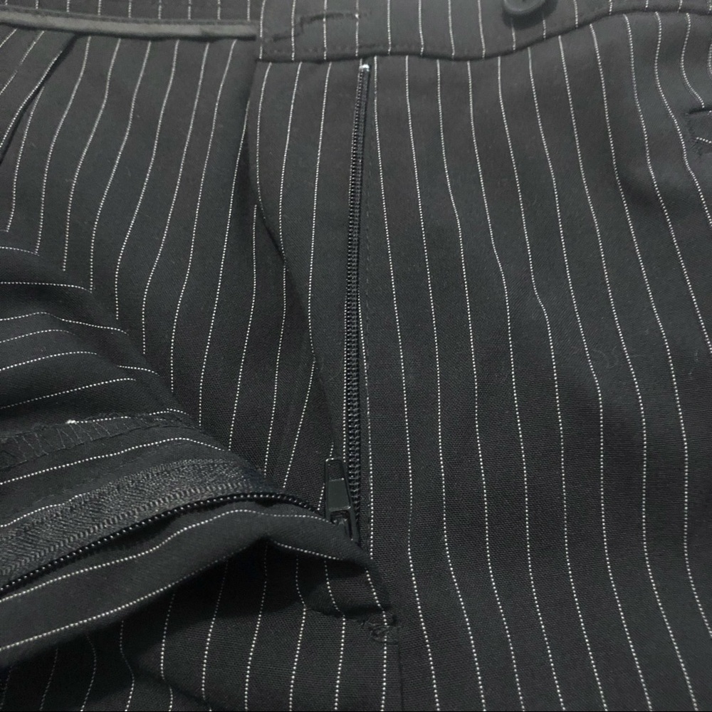 New Directions Black & White Pinstripes Wide Leg Trouser Button & Zip Closure - Picture 4 of 9